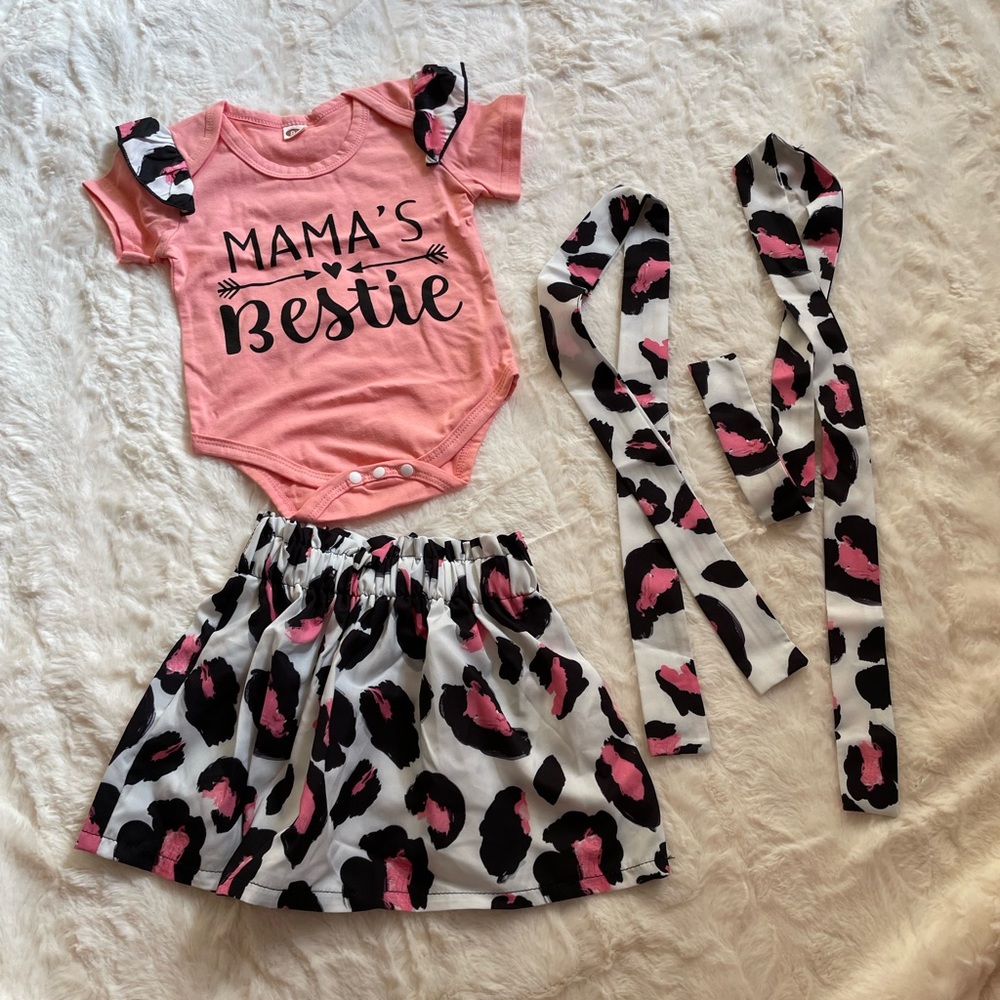 NWOT. Mama’s Bestie girls outfit. Size 6-12 months.